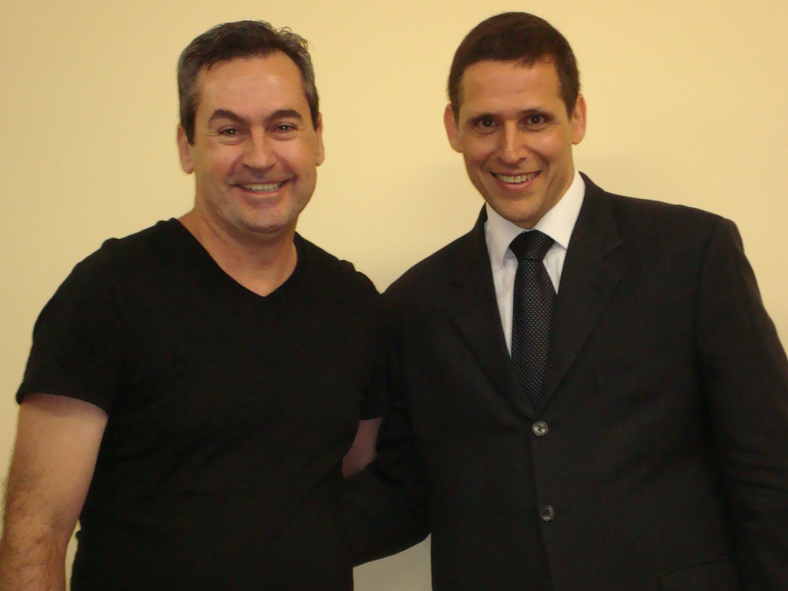 MARCHIOLI E DR FERNANDO CAPEZ