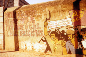 doutrinação marxista - muro